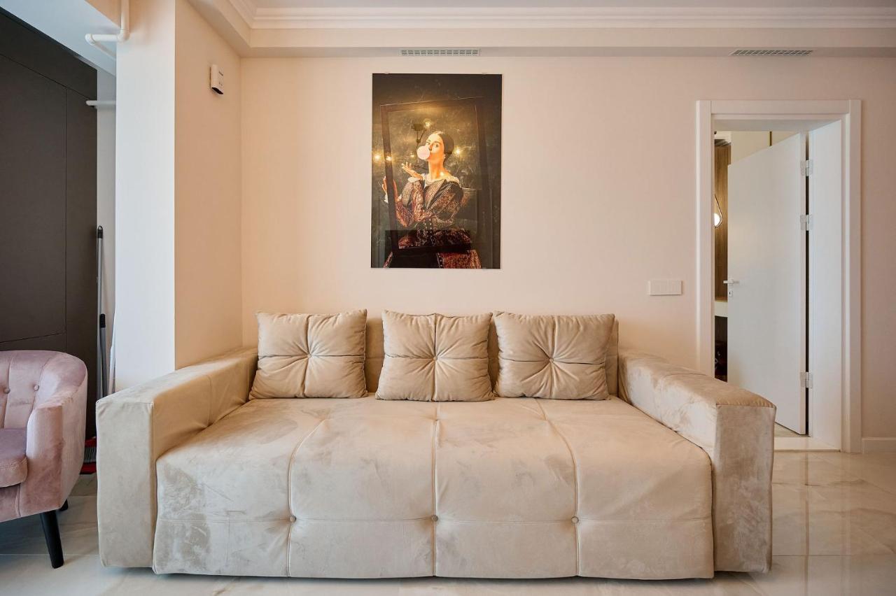 Wave N' Sea Apartment In Infinity Beach Resort - Parking Mamaia Εξωτερικό φωτογραφία