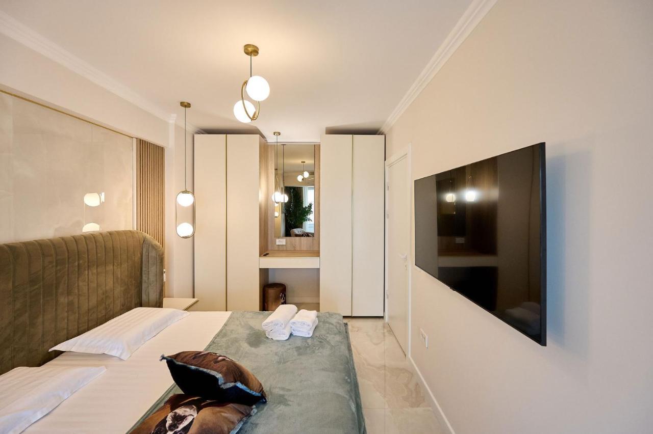 Wave N' Sea Apartment In Infinity Beach Resort - Parking Mamaia Εξωτερικό φωτογραφία