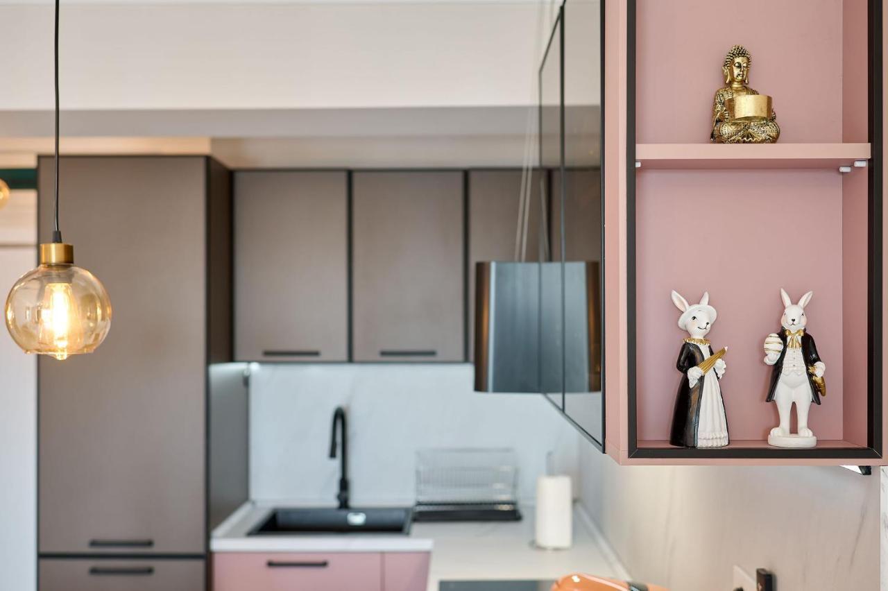 Wave N' Sea Apartment In Infinity Beach Resort - Parking Mamaia Εξωτερικό φωτογραφία