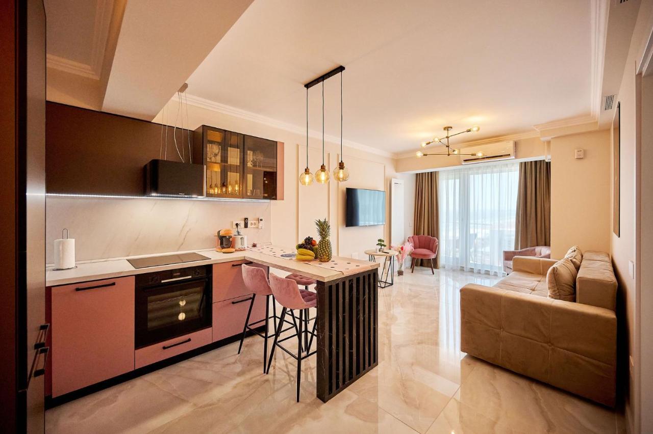 Wave N' Sea Apartment In Infinity Beach Resort - Parking Mamaia Εξωτερικό φωτογραφία