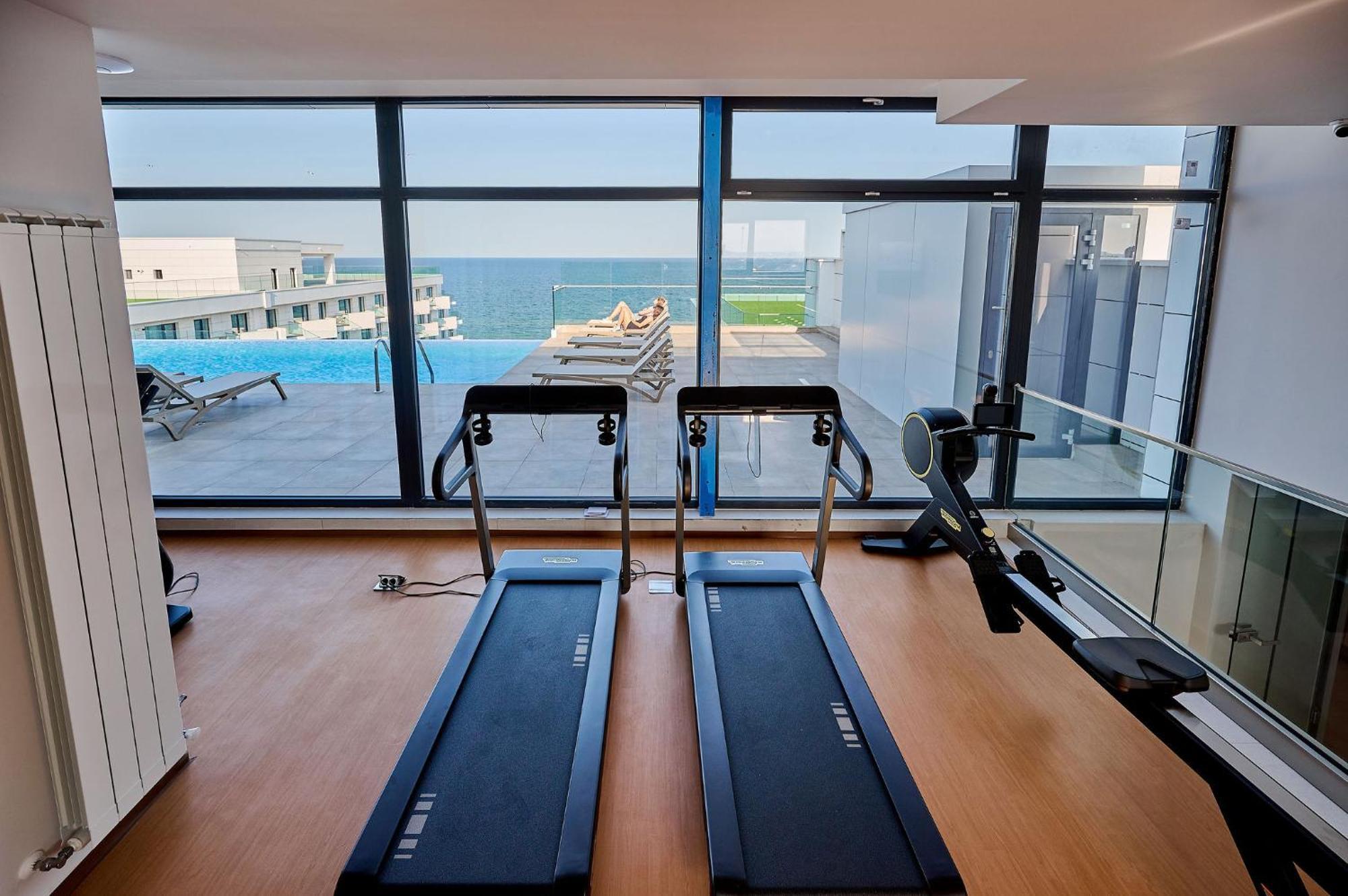 Wave N' Sea Apartment In Infinity Beach Resort - Parking Mamaia Εξωτερικό φωτογραφία