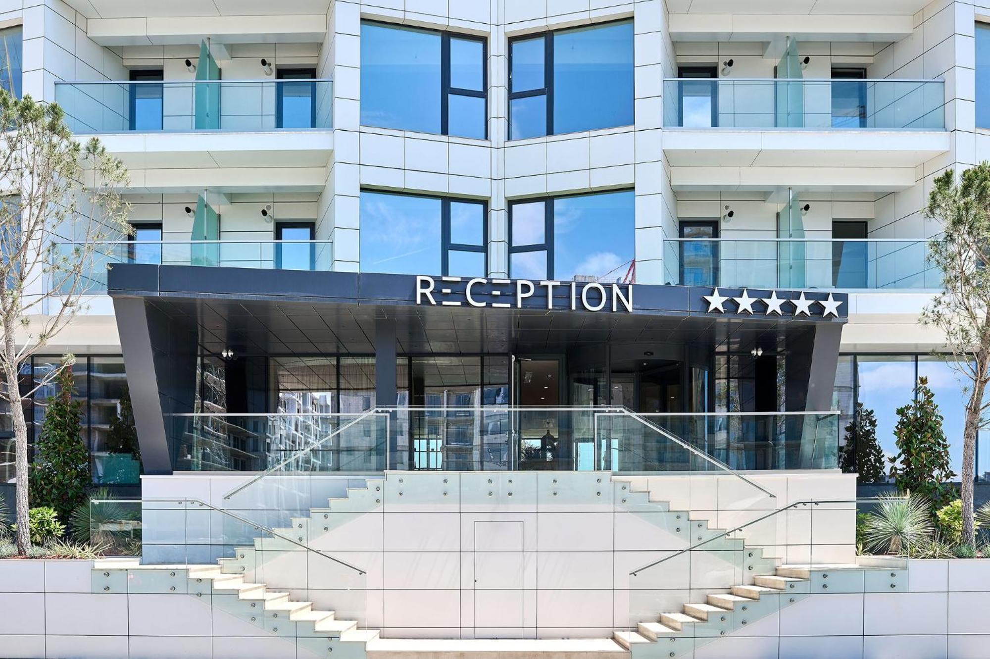 Wave N' Sea Apartment In Infinity Beach Resort - Parking Mamaia Εξωτερικό φωτογραφία